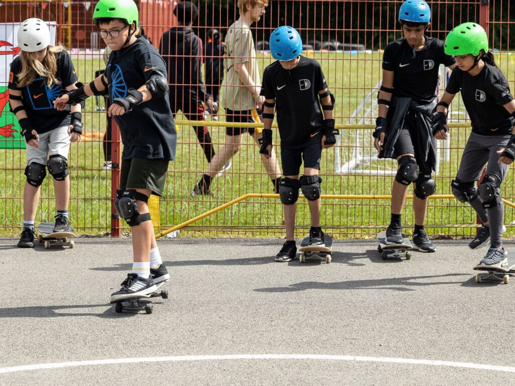 Pupils skateboarding